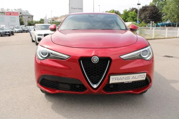 Alfa Romeo Romeo Alfa Romeo Stelvio 2.2 Mjt Q4 SUPER AUTOMATIK *NAVIGACIJA,LED,KAMERA* Image 2